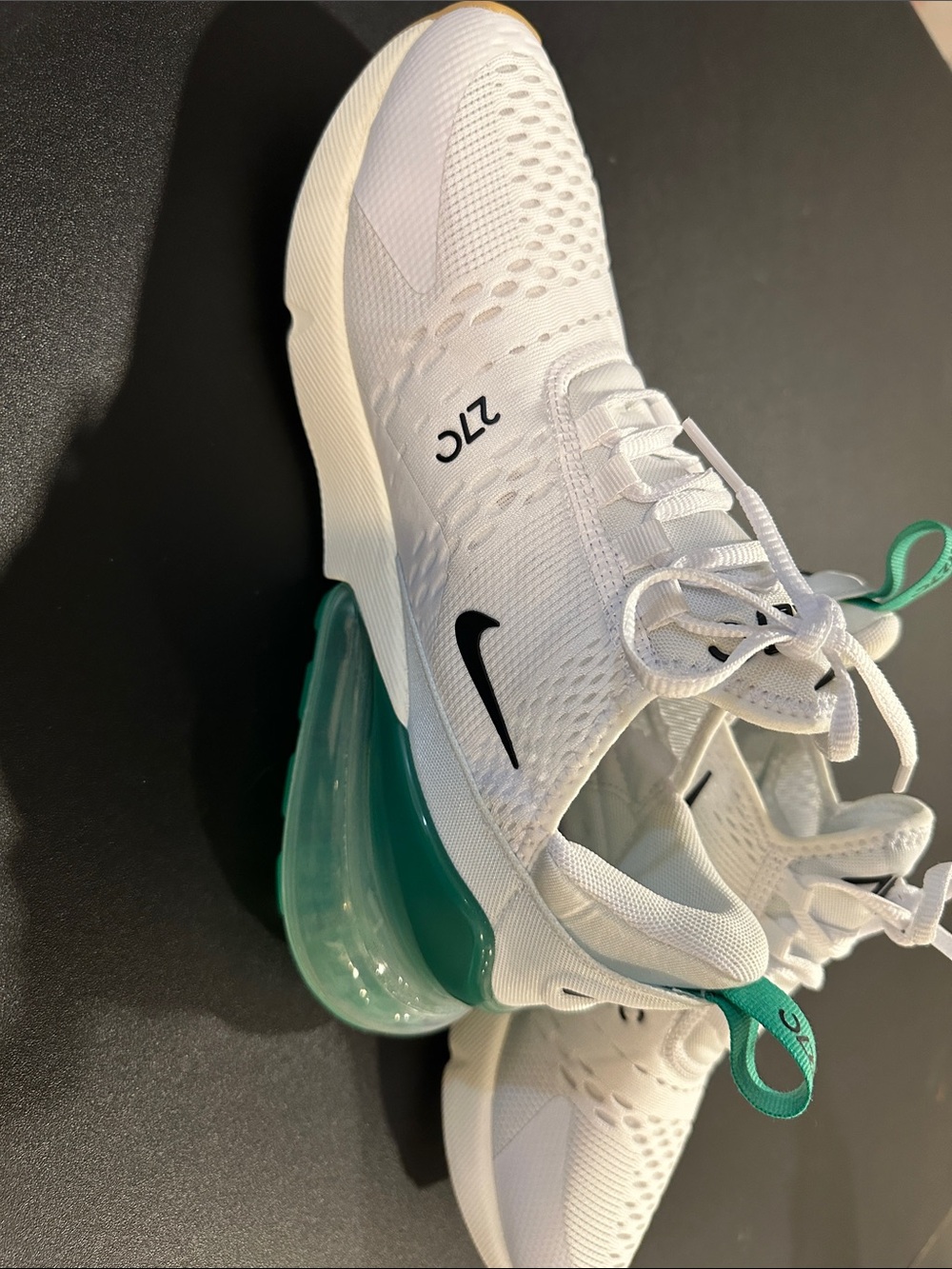 Nike Women’s Air Max 270 White with Teal and Black Accents - Picture 4 of 4
